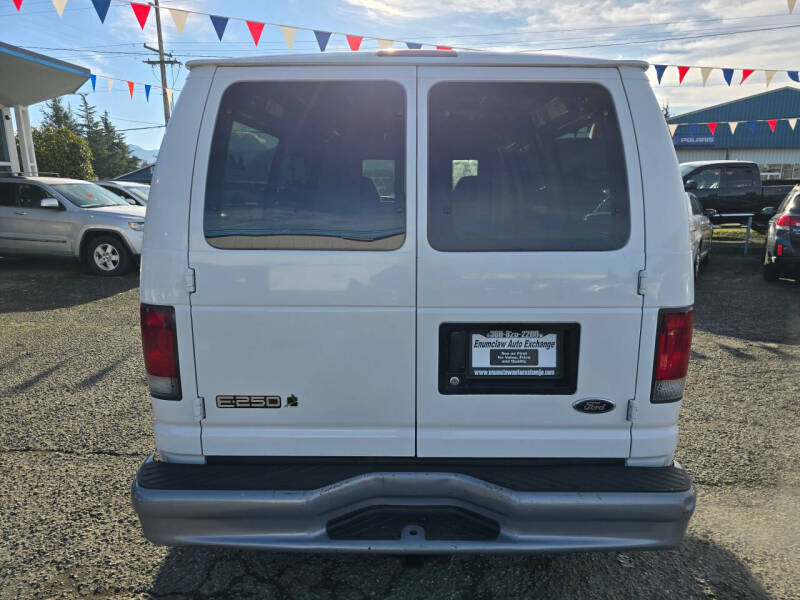 2002 Ford E-Series E-250