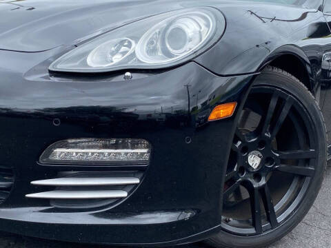2012 Porsche Panamera 4
