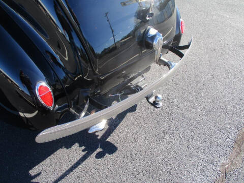 1939 Ford Cabriolet Deluxe