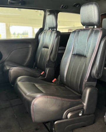 2016 Dodge Grand Caravan R/T