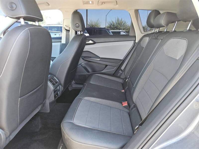 2022 Volkswagen Taos SE