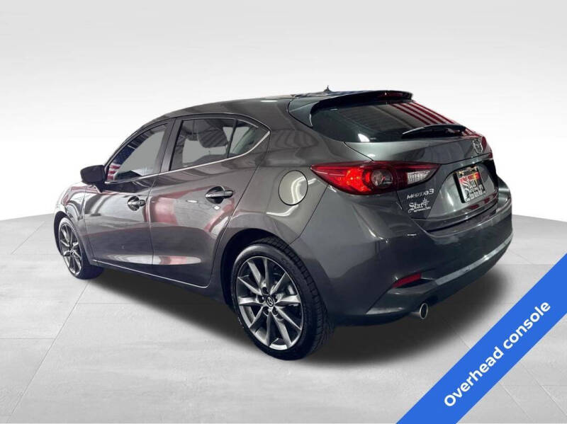 2018 Mazda MAZDA3 Touring