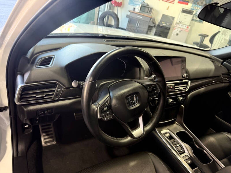 2022 Honda Accord Hybrid Sport