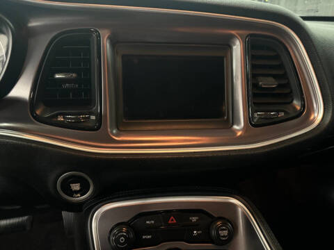 2020 Dodge Challenger SXT
