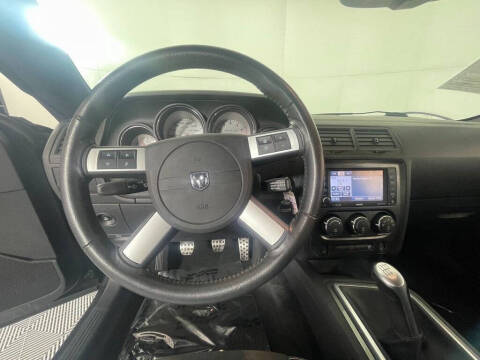 2009 Dodge Challenger SRT8