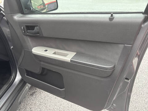 2010 Ford Escape XLT