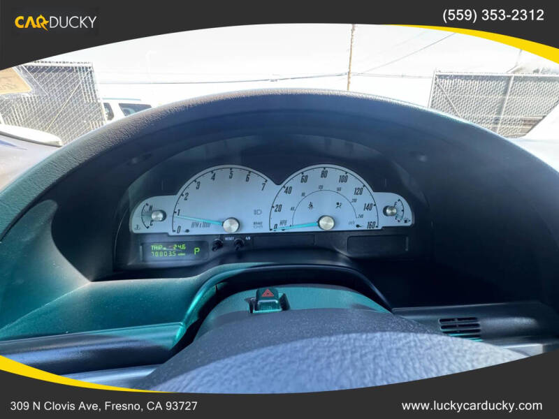 2002 Ford Thunderbird Deluxe