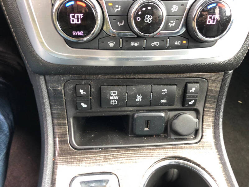 2016 GMC Acadia SLT-1