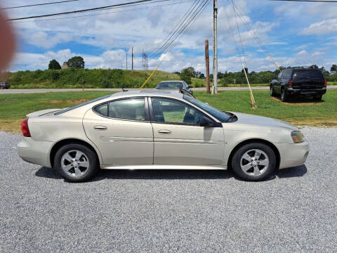 2008 Pontiac Grand Prix for sale at CAR-MART AUTO SALES in Maryville TN