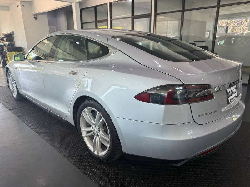 2013 Tesla Model S