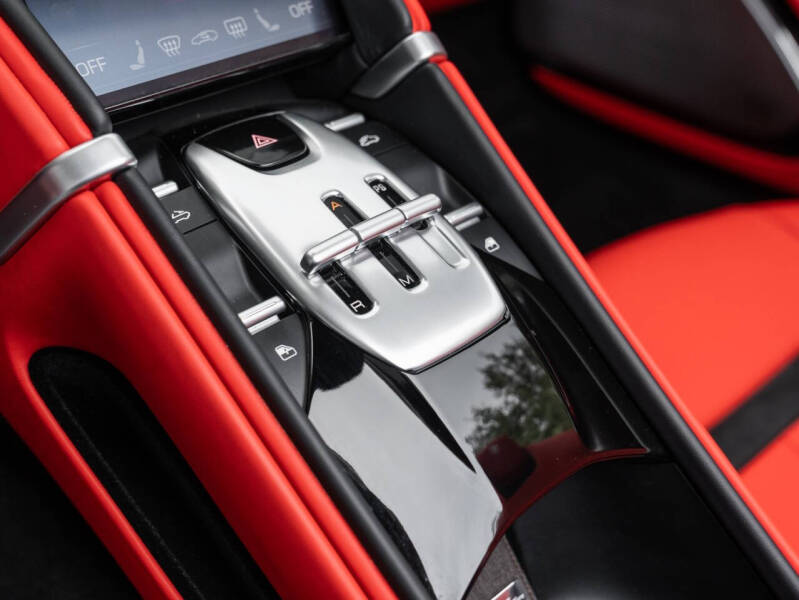 2024 Ferrari Roma Spider