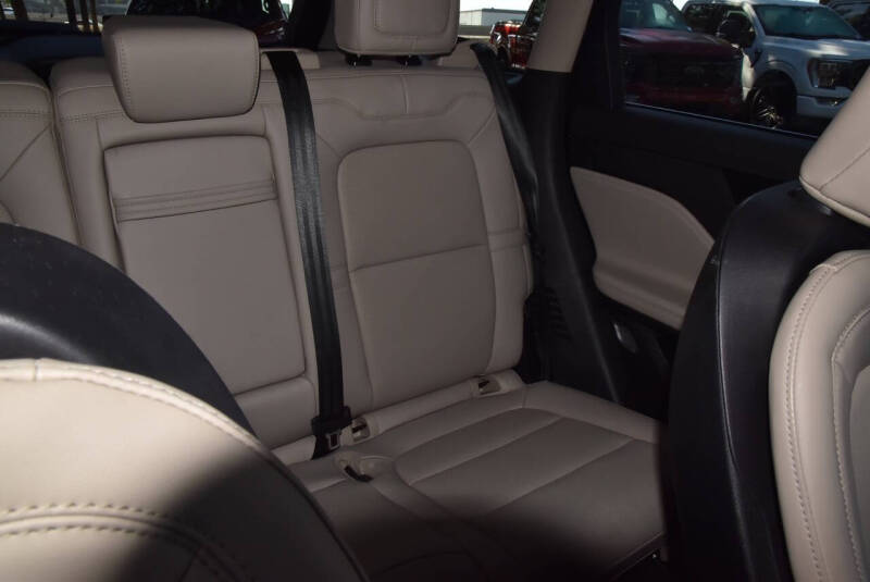 2025 Lincoln Corsair Premiere