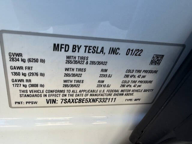 2022 Tesla Model X 27