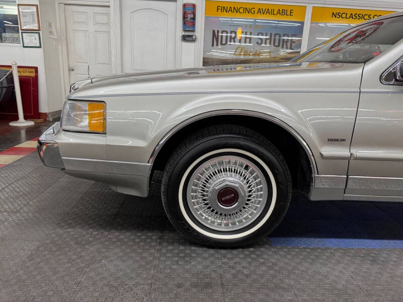 1988 Lincoln Mark VII Bill Blass