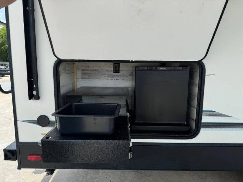 2021 Forest River Surveyor