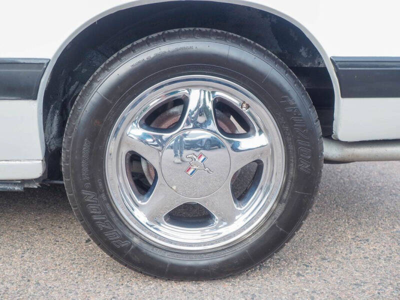 1991 Ford Mustang LX 5.0