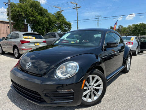 2018 Volkswagen Beetle for sale at Das Autohaus Quality Used Cars in Clearwater FL