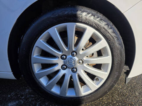 2013 Buick Regal Premium 2