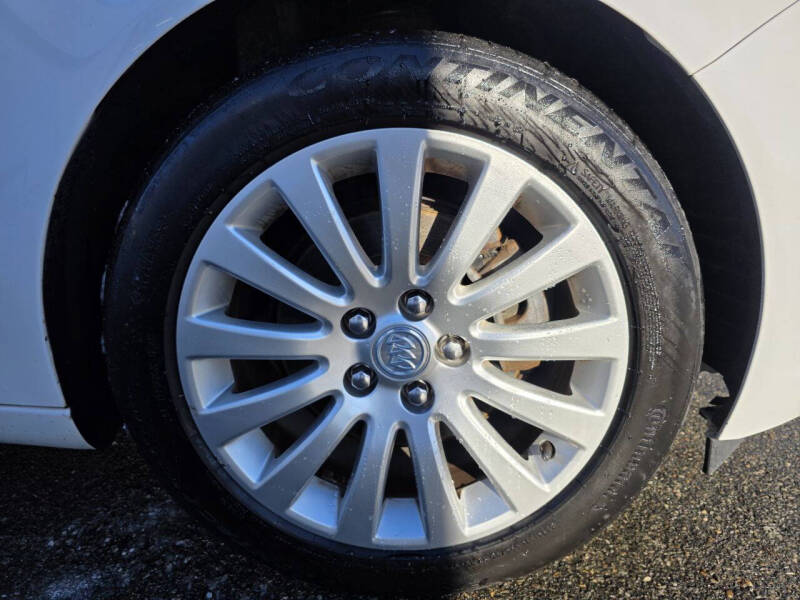 2013 Buick Regal Premium 2