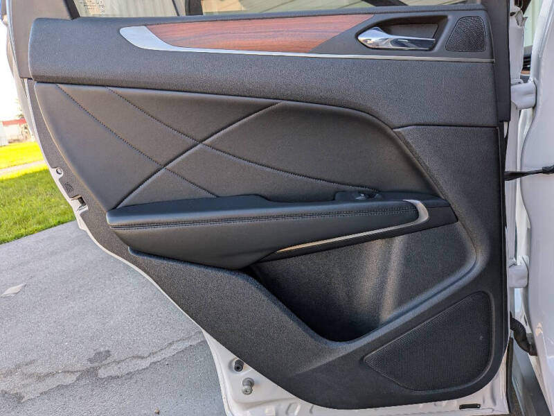 2017 Lincoln MKC Select