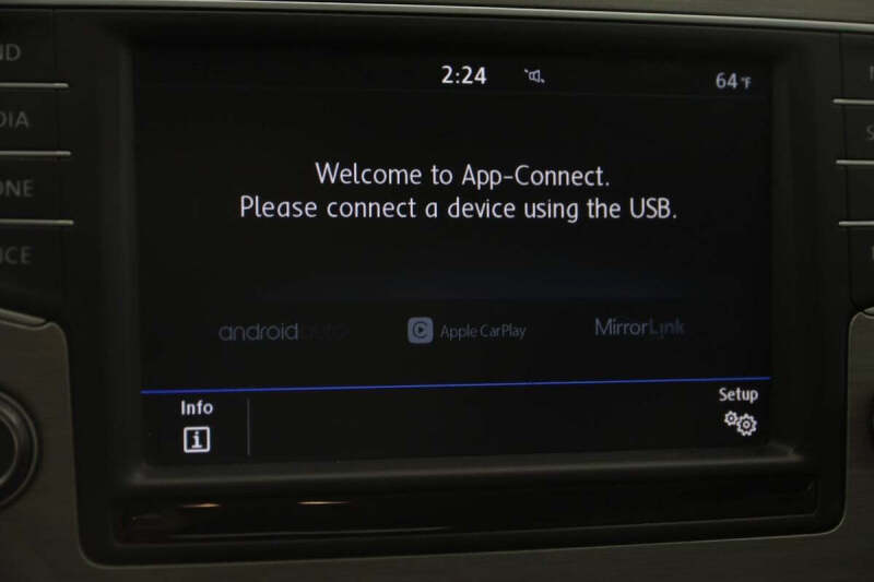 2017 Volkswagen Golf TSI Wolfsburg Edition