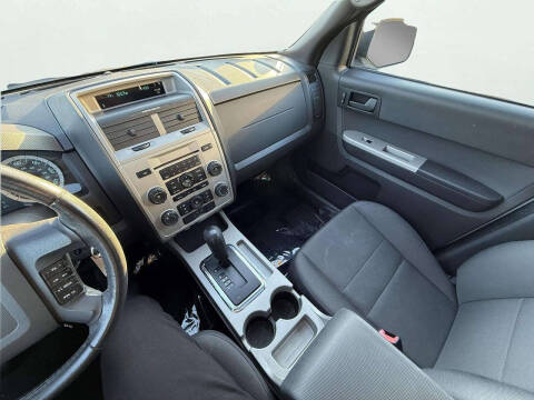 2011 Ford Escape XLT