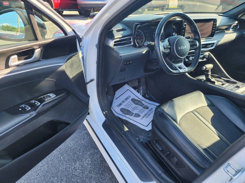 2022 Kia K5