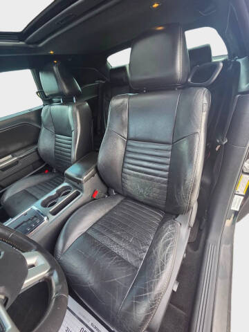 2013 Dodge Challenger SXT