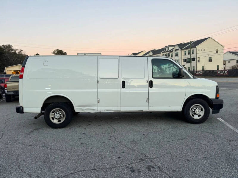 2017 Chevrolet Express 2500
