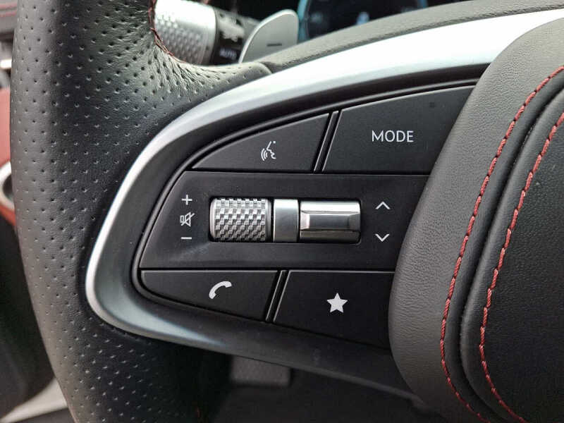 2023 Genesis GV70 2.5T Standard