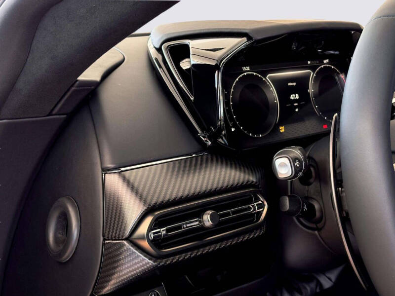 2026 Aston Martin Vantage S