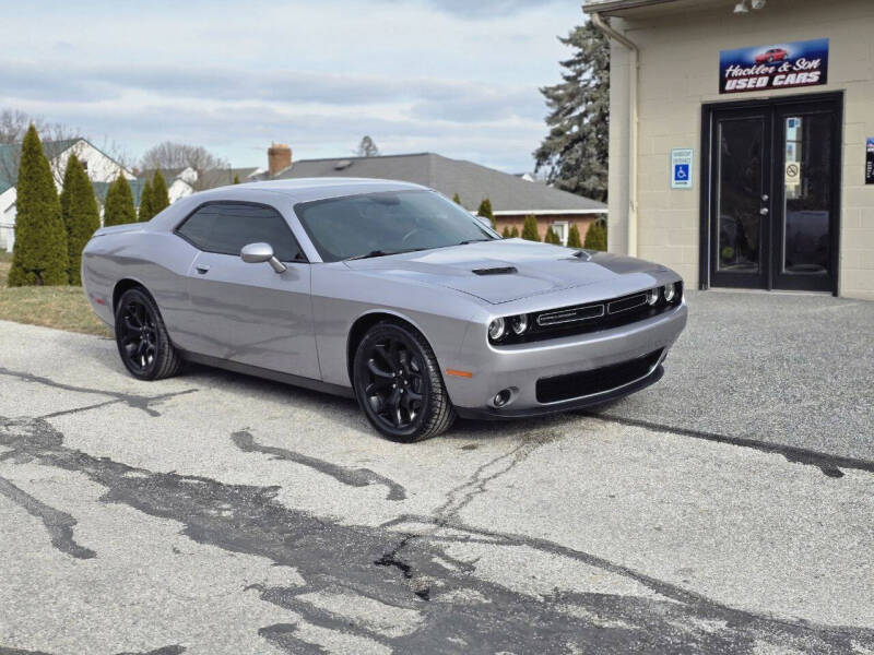 2015 Dodge Challenger SXT Plus