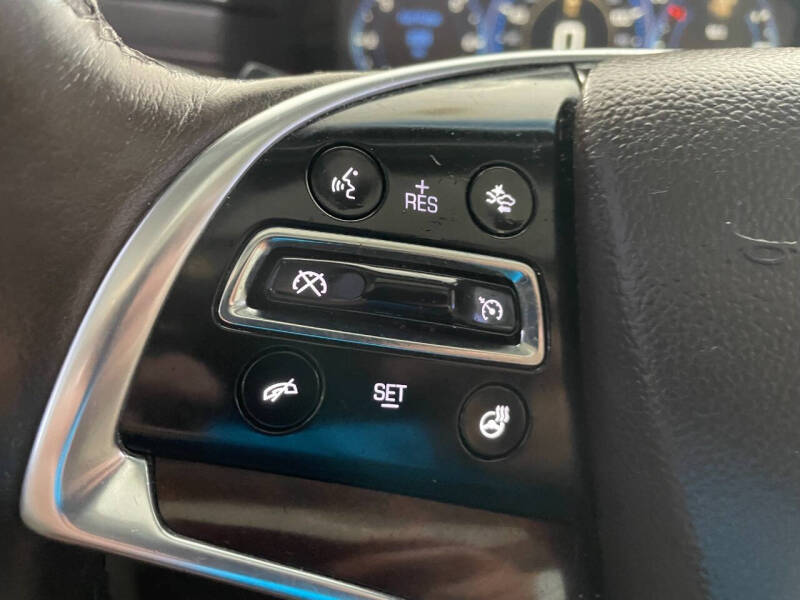 2015 Cadillac Escalade Luxury