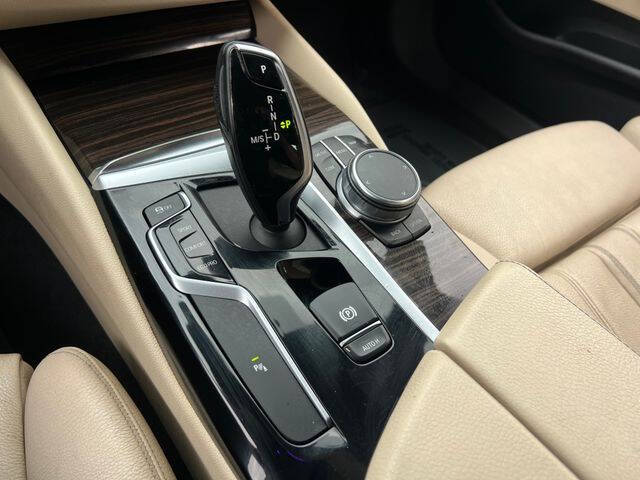 2020 BMW 5 Series 530i