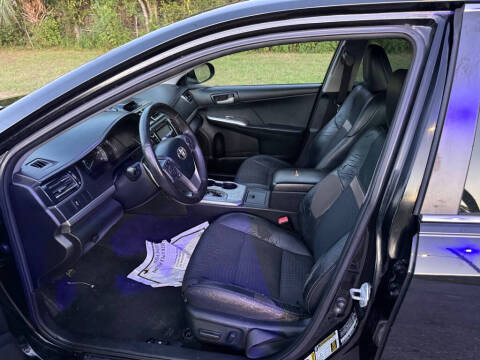 2012 Toyota Camry SE V6