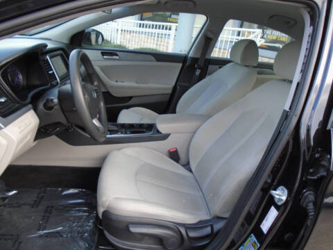 2018 Hyundai Sonata SE