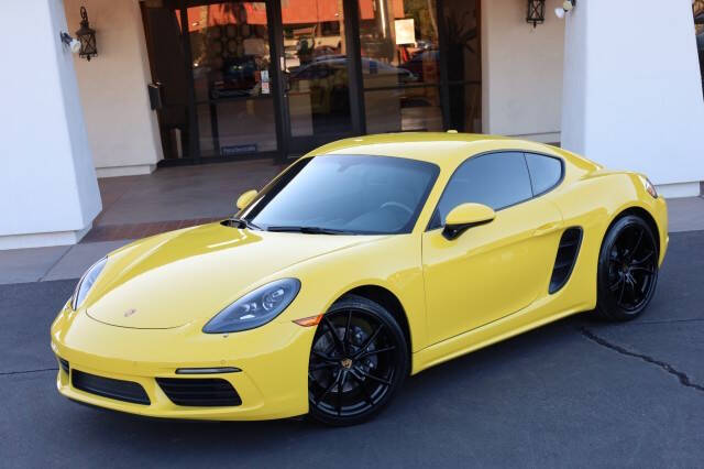 2021 Porsche 718 Cayman