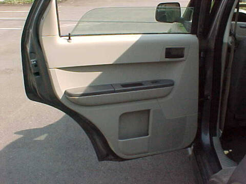 2011 Ford Escape XLS