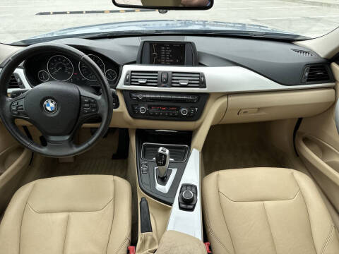 2013 BMW 3 Series 328i