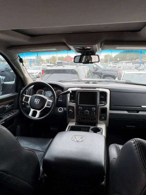 2015 RAM 3500 Laramie