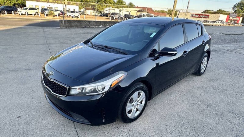 2017 Kia Forte5 LX