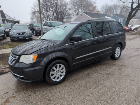 2014 Chrysler Town and Country for sale at CPM Motors Inc in Elgin IL