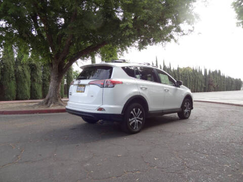 2016 Toyota RAV4 LE