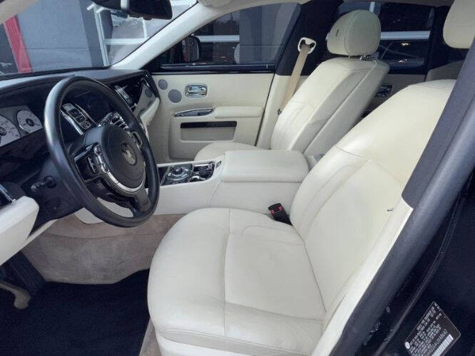 2010 Rolls-Royce Ghost