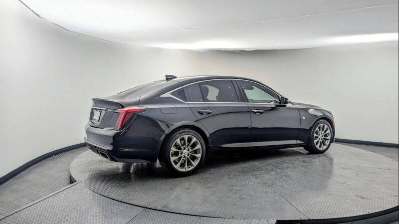 2022 Cadillac CT5 Premium Luxury