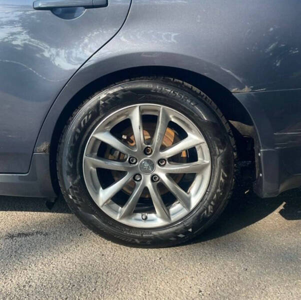 2009 Infiniti G37 Sedan x