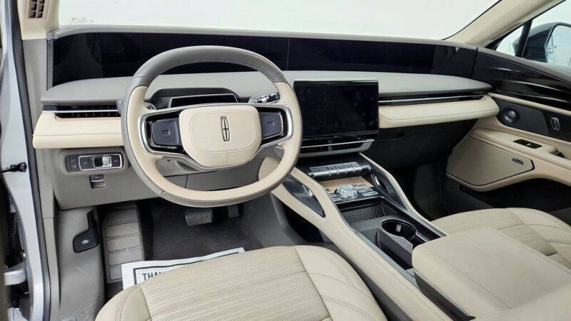 2024 Lincoln Nautilus Hybrid Reserve