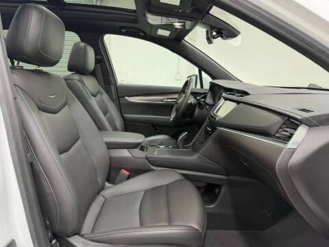 2023 Cadillac XT6 Luxury