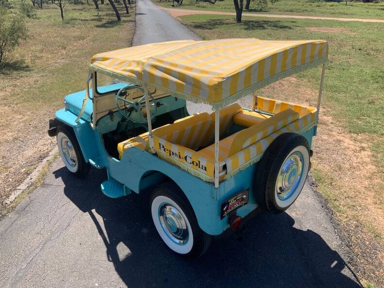 1960 Willys Surrey Gala