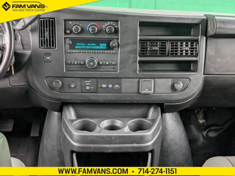 2023 Chevrolet Express 2500